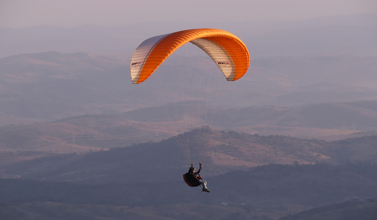 All About Paragliding in Qatar